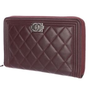 CHANEL Boy Travel Rare Organizer Wallet *RARE OXBLOOD*